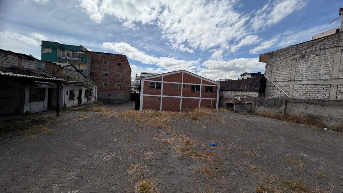 Land in Quito, Pichincha, Ecuador 5 - 18982051