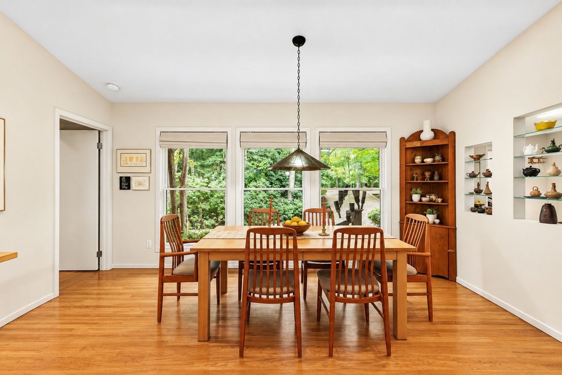 House in East Hampton, New York, United States 4 - 18977847