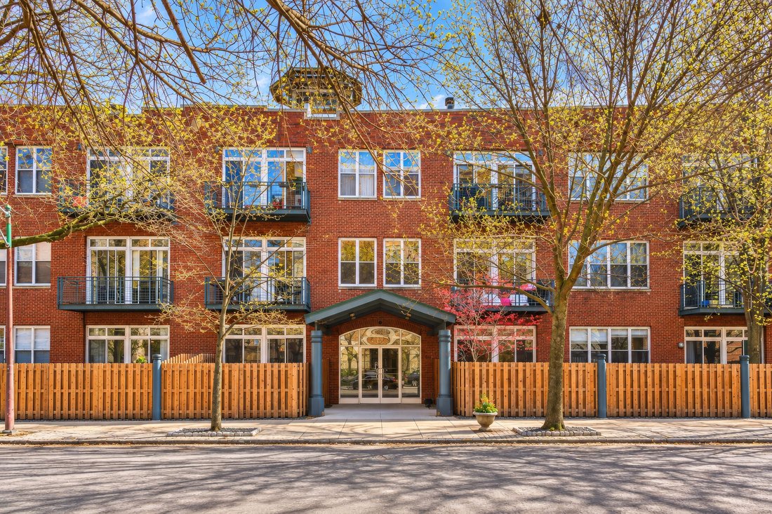 Condo in Chicago, Illinois, United States 1 - 18974389