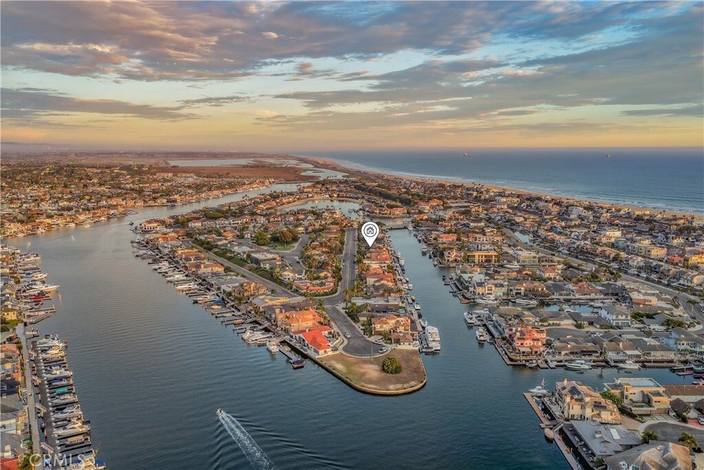 House in Huntington Beach, California, United States 3 - 18519622