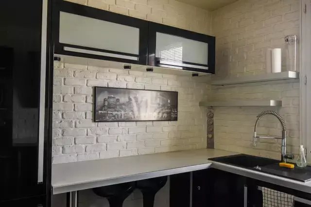 Apartment in Domaine National du Château, Versailles, France 5 - 16099106