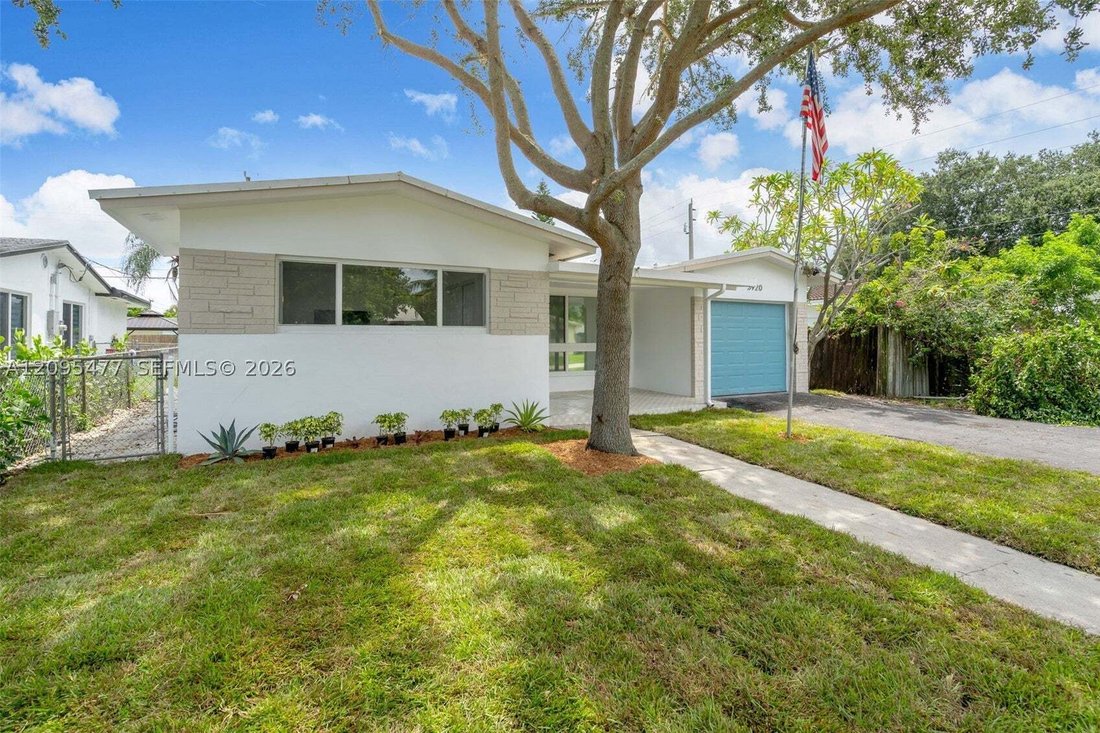 House in Hollywood, Florida, United States 3 - 18969862