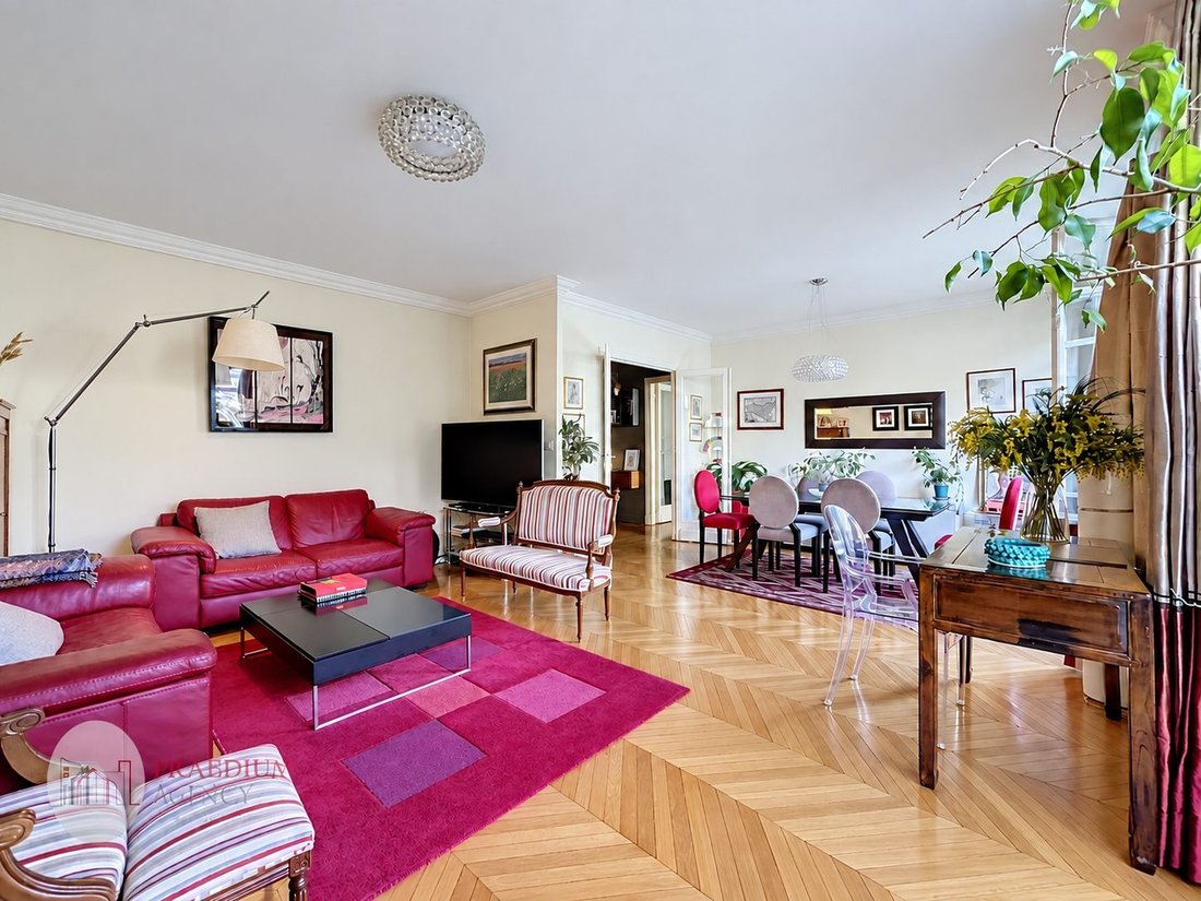 Apartment in Bois de Boulogne, Paris 16e Arrondissement, Paris 2 - 18972952