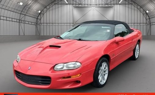2002 Chevrolet Camaro Z28 Convertible 2D in Pontoon beach, IL, United States 1