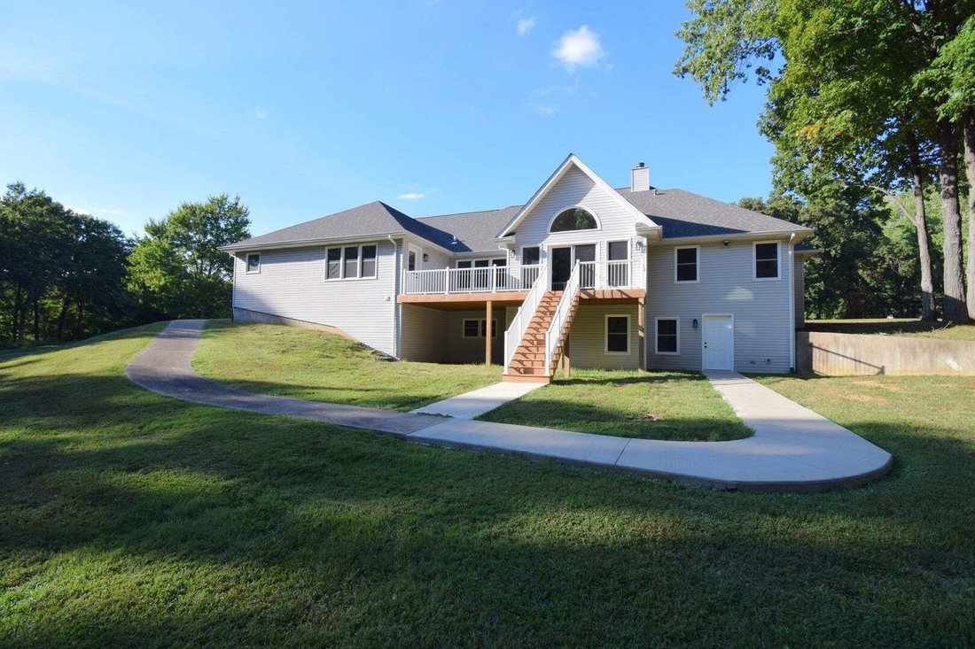 House in Mount Vernon, Illinois, United States 3 - 17654158