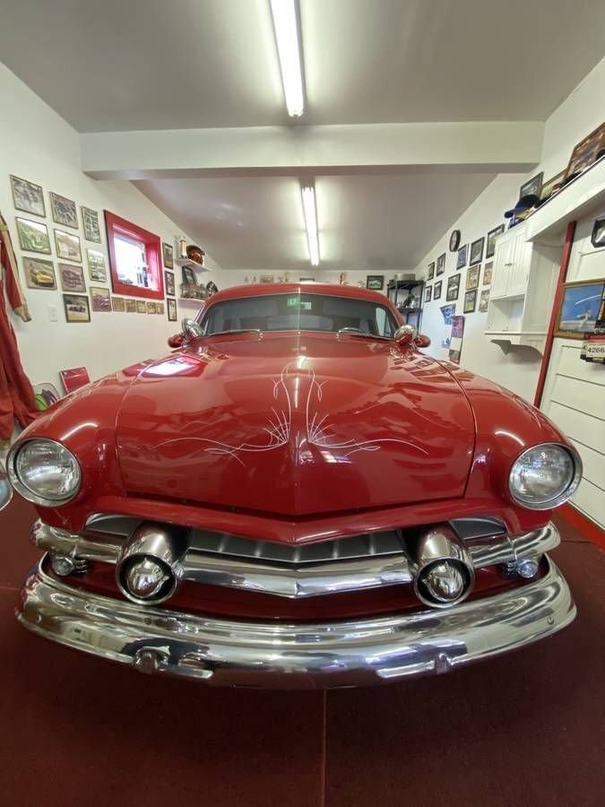 Coupe in Glendale, United States 1 - 18974716
