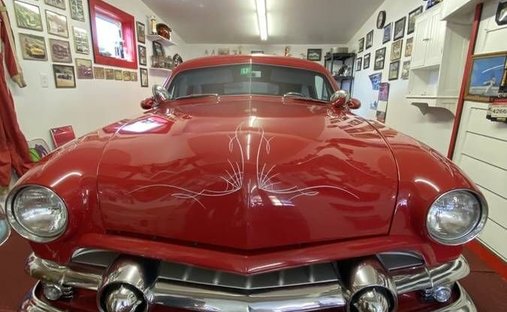 1951 Ford Custom in Glendale, United States 1