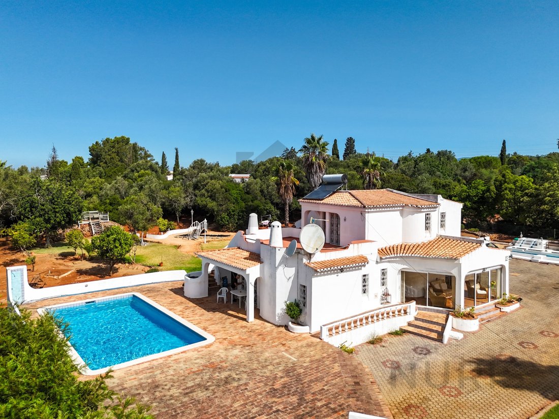 House in Portimao, Algarve, Portugal 1 - 18966435