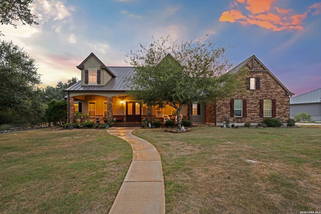 House in New Braunfels, Texas, United States 1 - 18969677