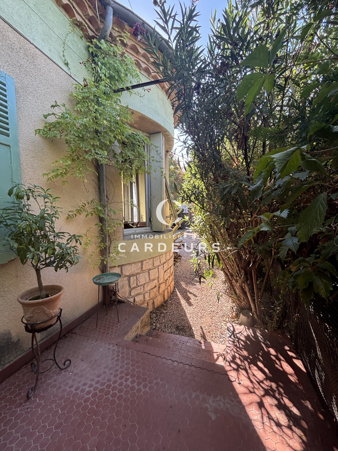 House in Granettes-Jauberte-Sainte Anne, Aix-en-Provence, France 2 - 18976628