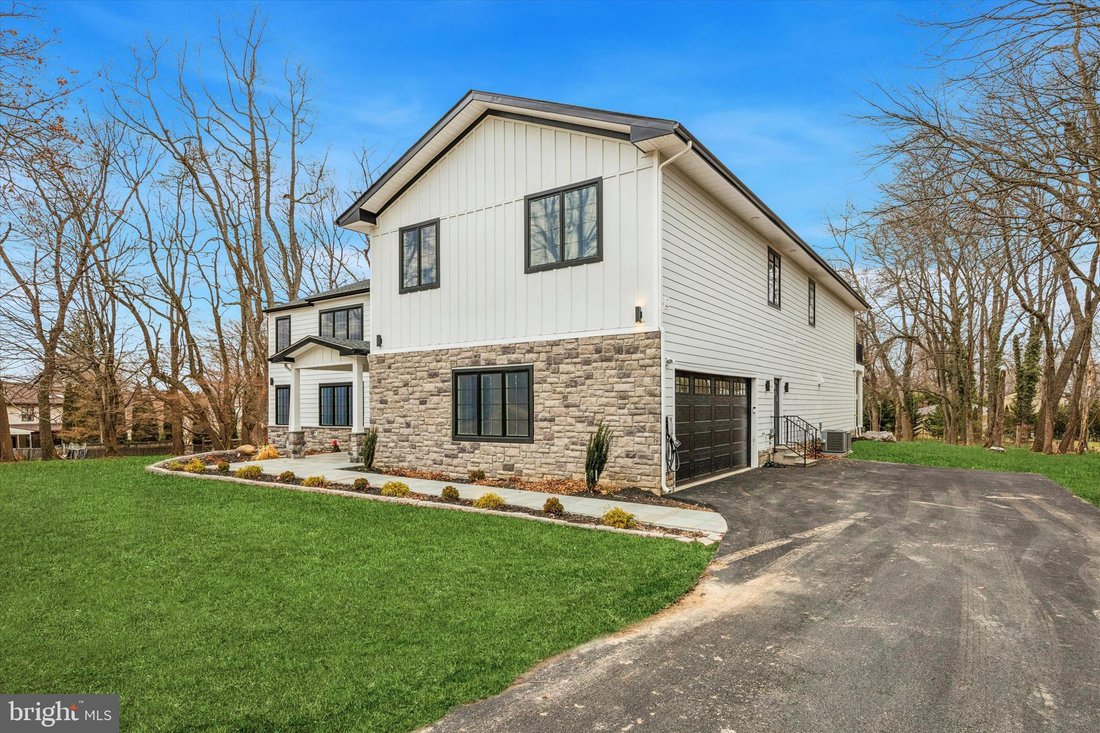 House in Wayne, Pennsylvania, United States 2 - 18068779