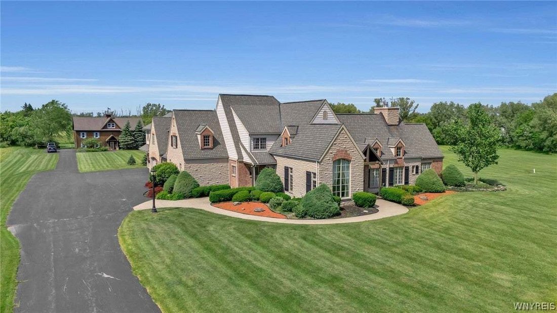 Casa a Clarence, New York, Stati Uniti 3 - 18684481