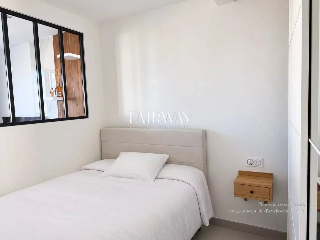 Apartment in Hoche-Friedland, Paris 8e Arrondissement, Paris 4 - 18939551