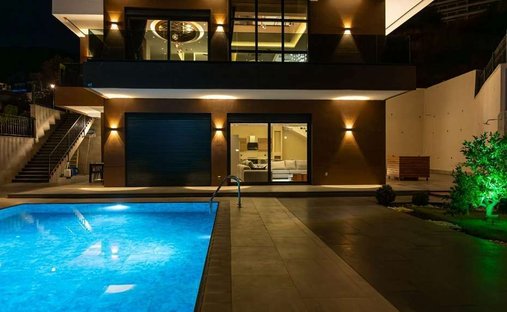 Villa in Antalya, Antalya, Turkey 1