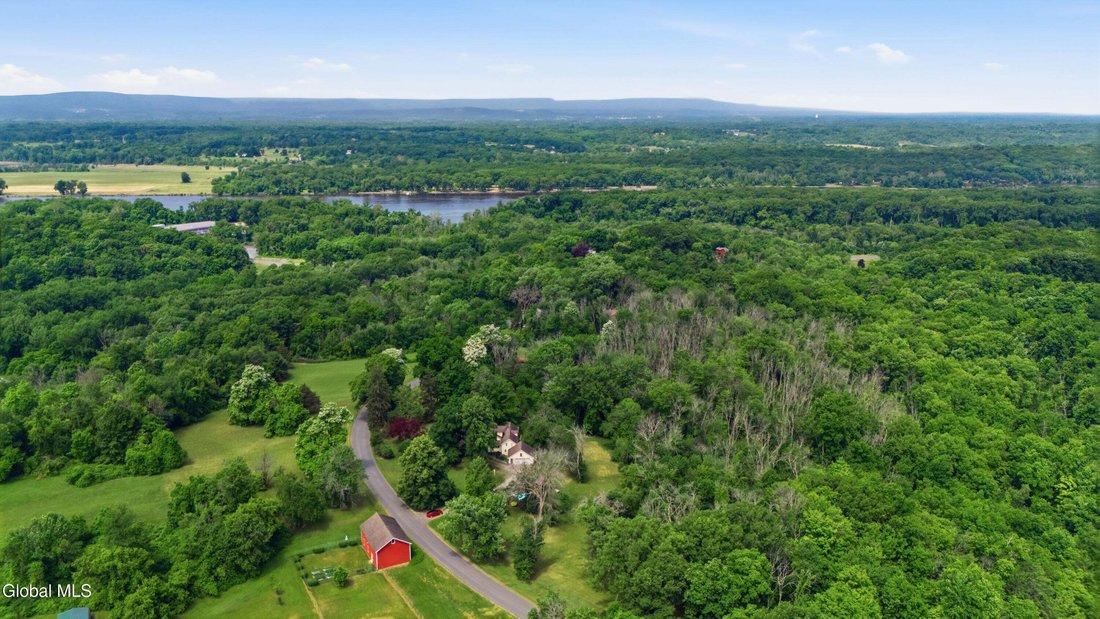 House in Castleton-on-Hudson, New York, United States 1 - 18544699