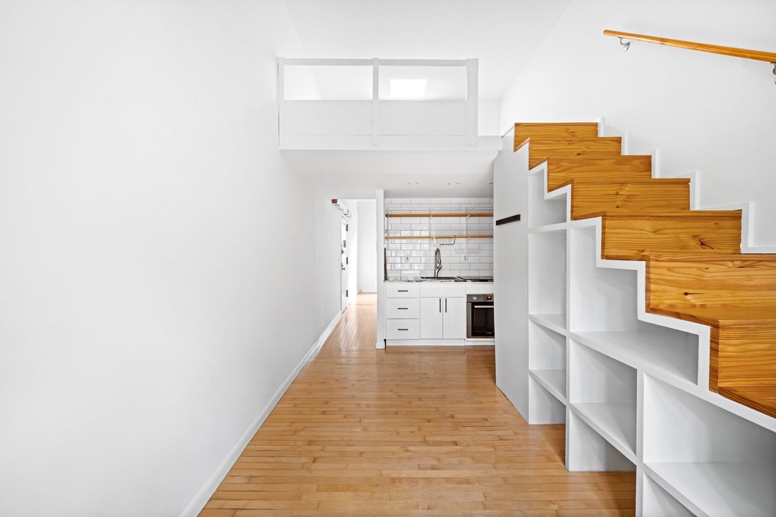 Co Op in New York, New York, United States 3 - 18970776