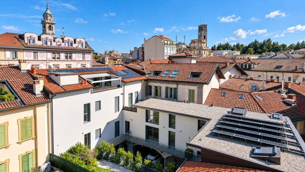 Apartment in Centro, Varese, Lombardy 2 - 18973807