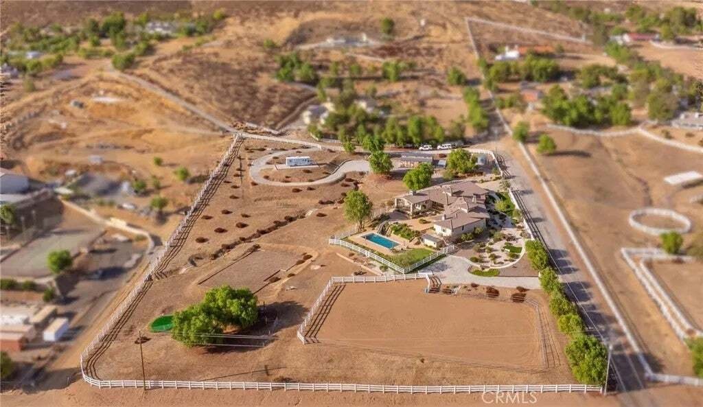House in Santa Clarita, California, United States 3 - 18973571