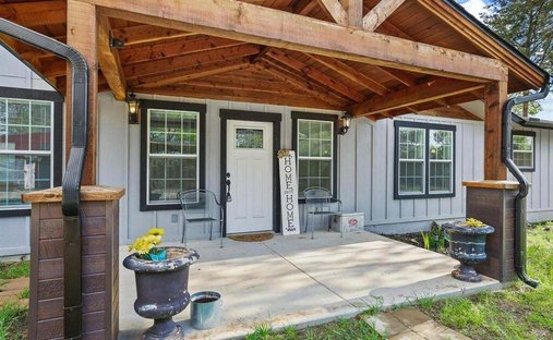House in Savoy, Texas, United States 1