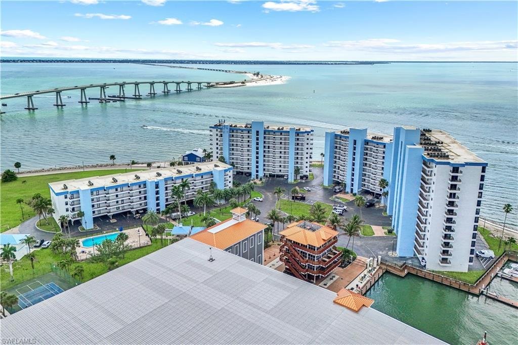 Condo in Fort Myers, Florida, United States 4 - 18975086