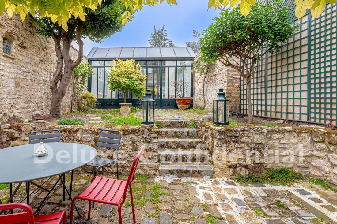 House in Senlis, Hauts-de-France, France 1 - 18965811