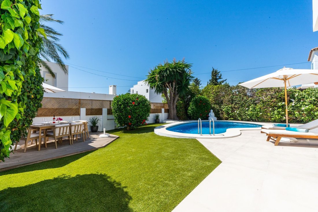 Villa in Elviria-Cabopino, Marbella, Spain 3 - 18981430