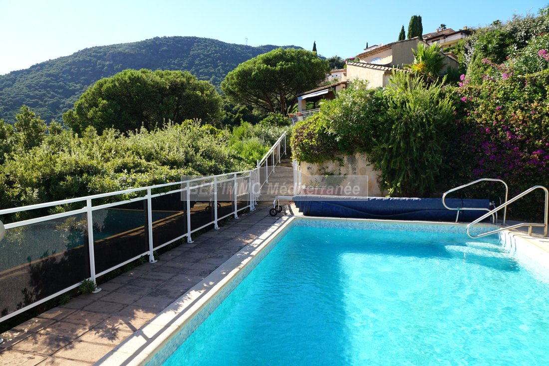 Villa in Sud, Cavalaire-sur-Mer, France 5 - 18977946
