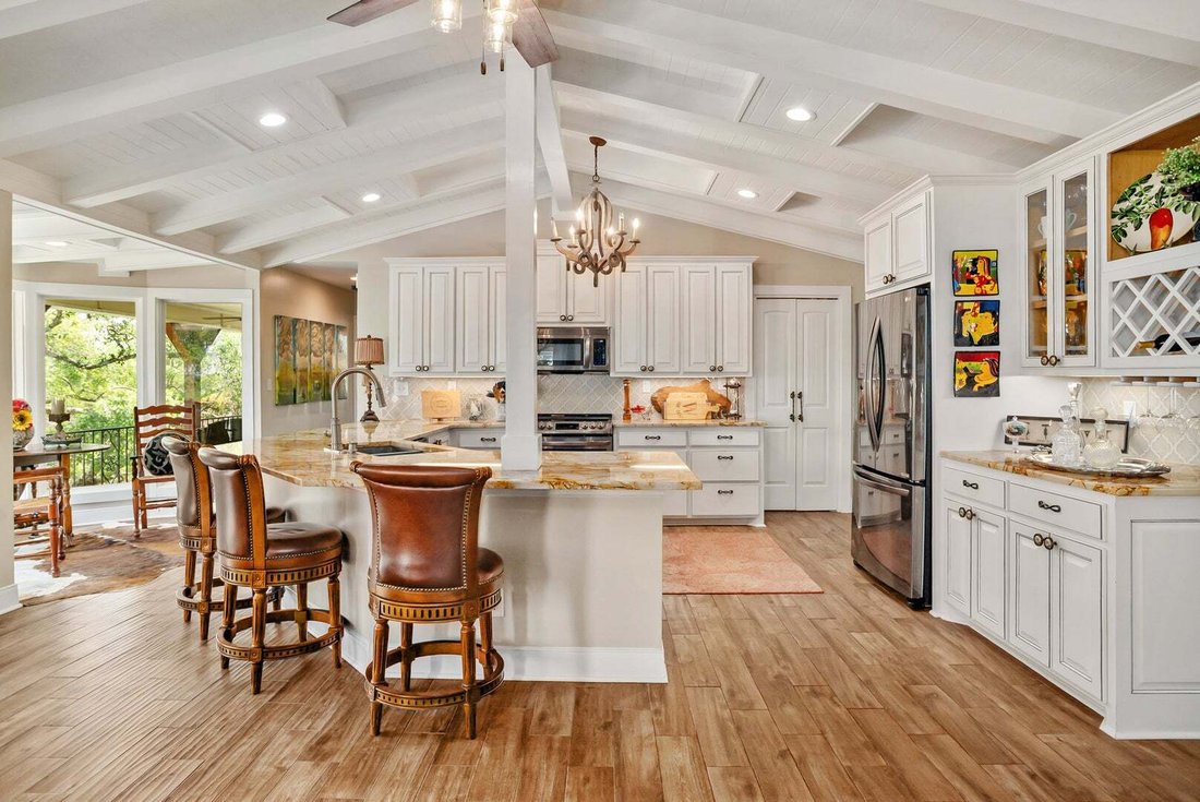 House in Canyon Lake, Texas, United States 3 - 18970259
