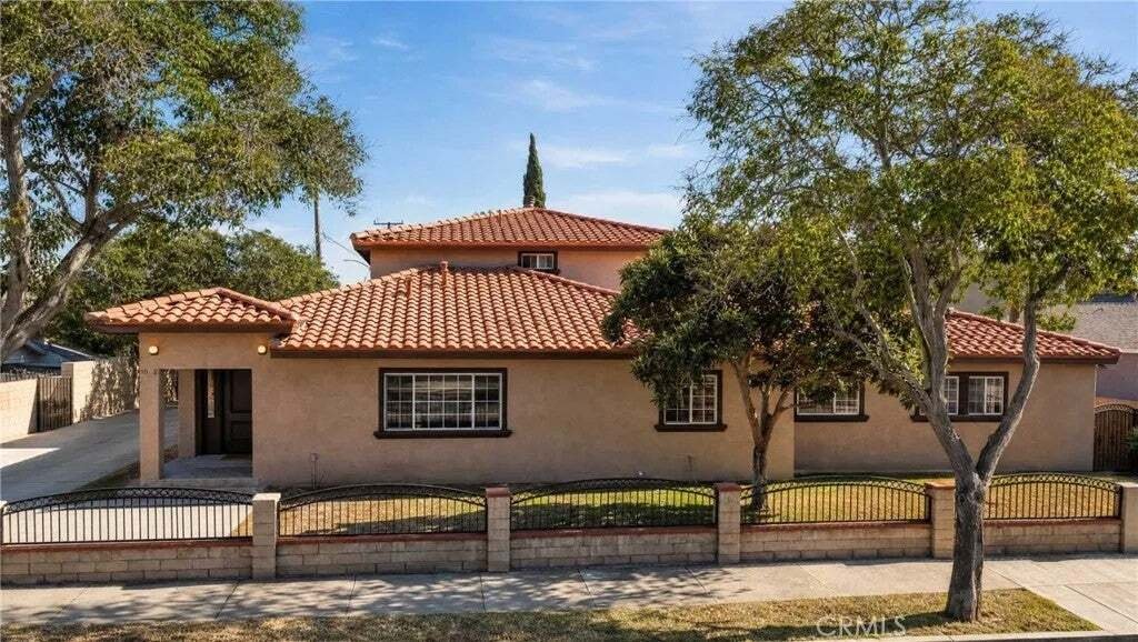 Maison à Santa Ana, Californie, États-Unis 3 - 18676956