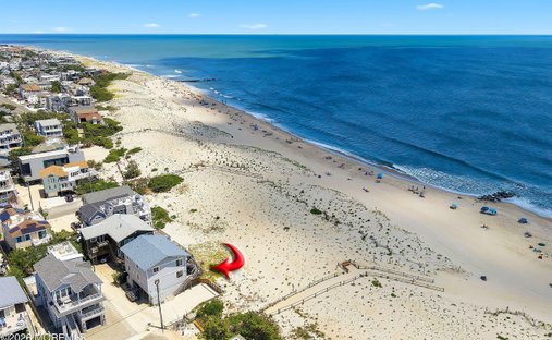 House in Ship Bottom, New Jersey, United States 1