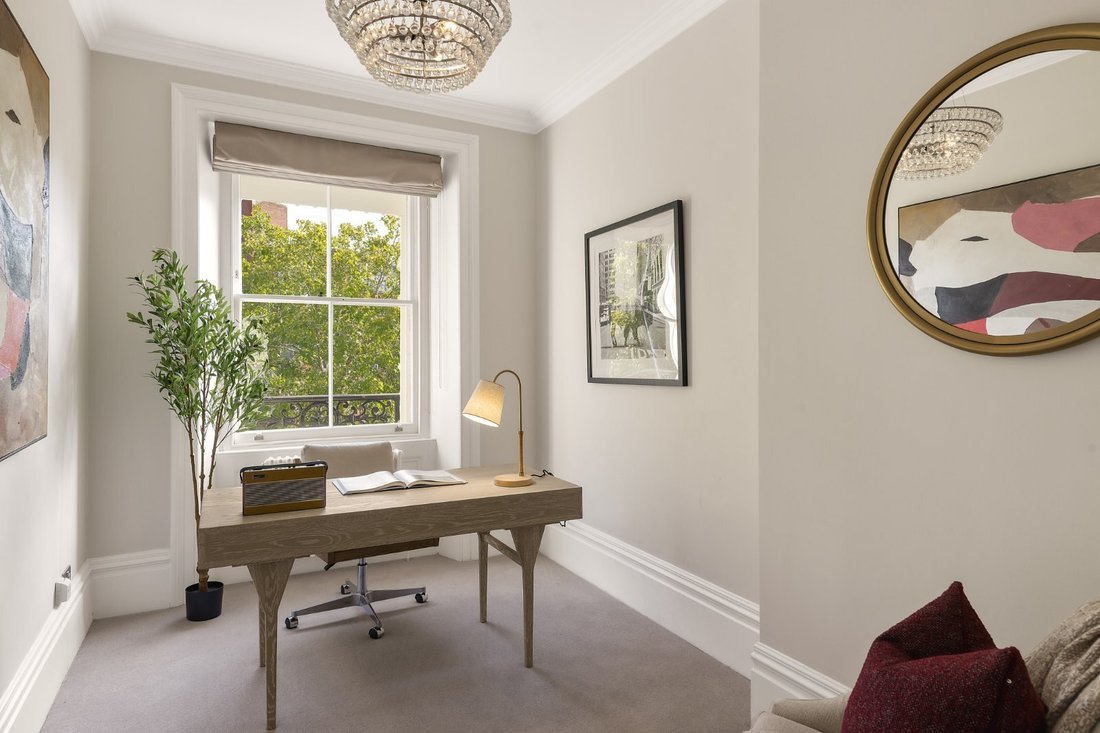 Apartment in Campden Hill, Kensington And Chelsea, England 3 - 18969919