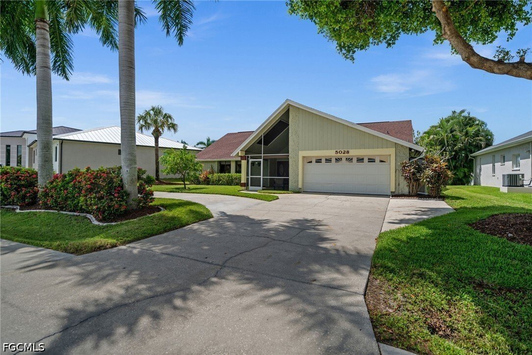 Cape Coral, Florida, United States 5 - 18980529