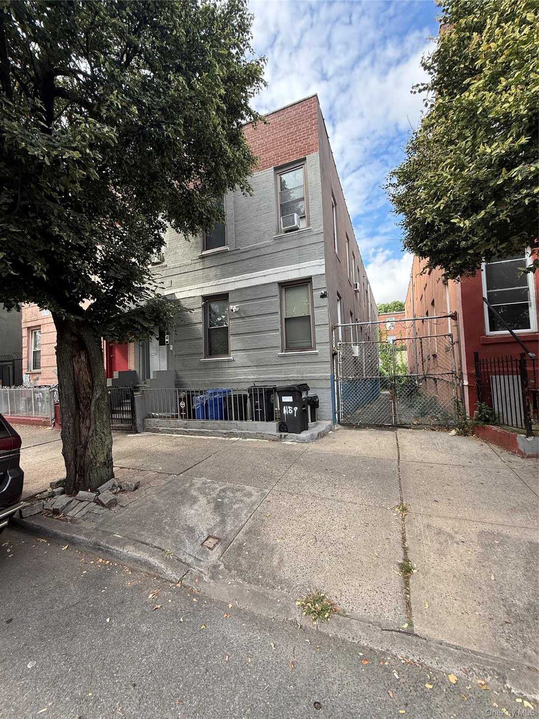 House in New York, New York, United States 1 - 18970774