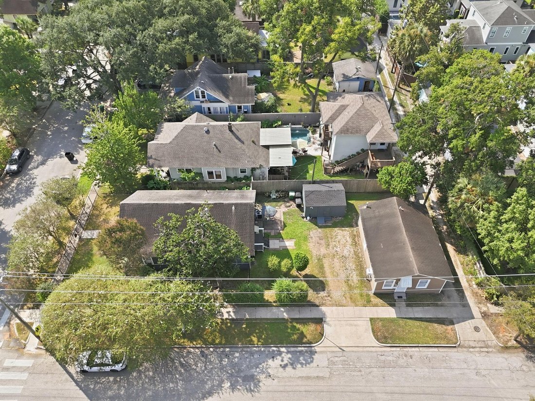 House in Houston, Texas, United States 2 - 18970543