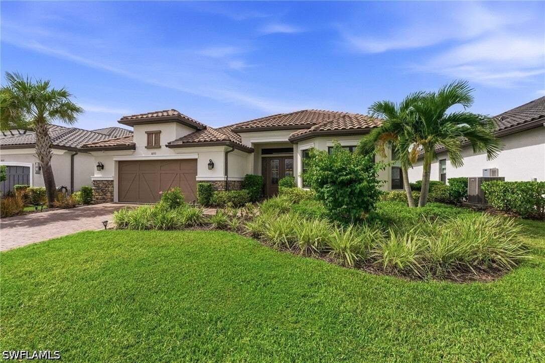 House in Naples, Florida, United States 3 - 18976095