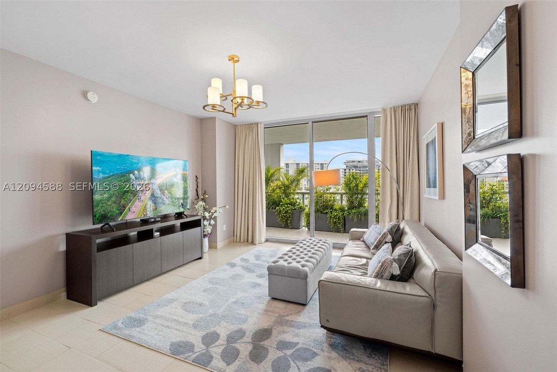 Condo in Miami Beach, Florida, United States 1 - 18948560