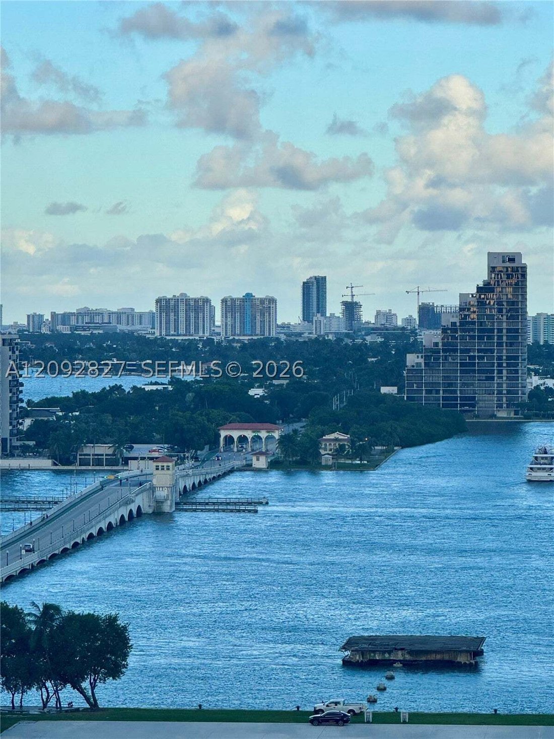 Condominio en Miami, Florida, Estados Unidos 3 - 18934292
