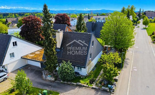 House in Brutten, Canton of Zurich, Switzerland 1