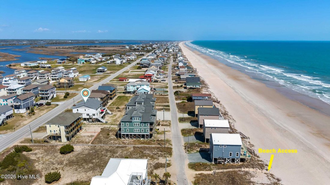 Townhouse in North Topsail Beach, North Carolina, United States 3 - 18972895