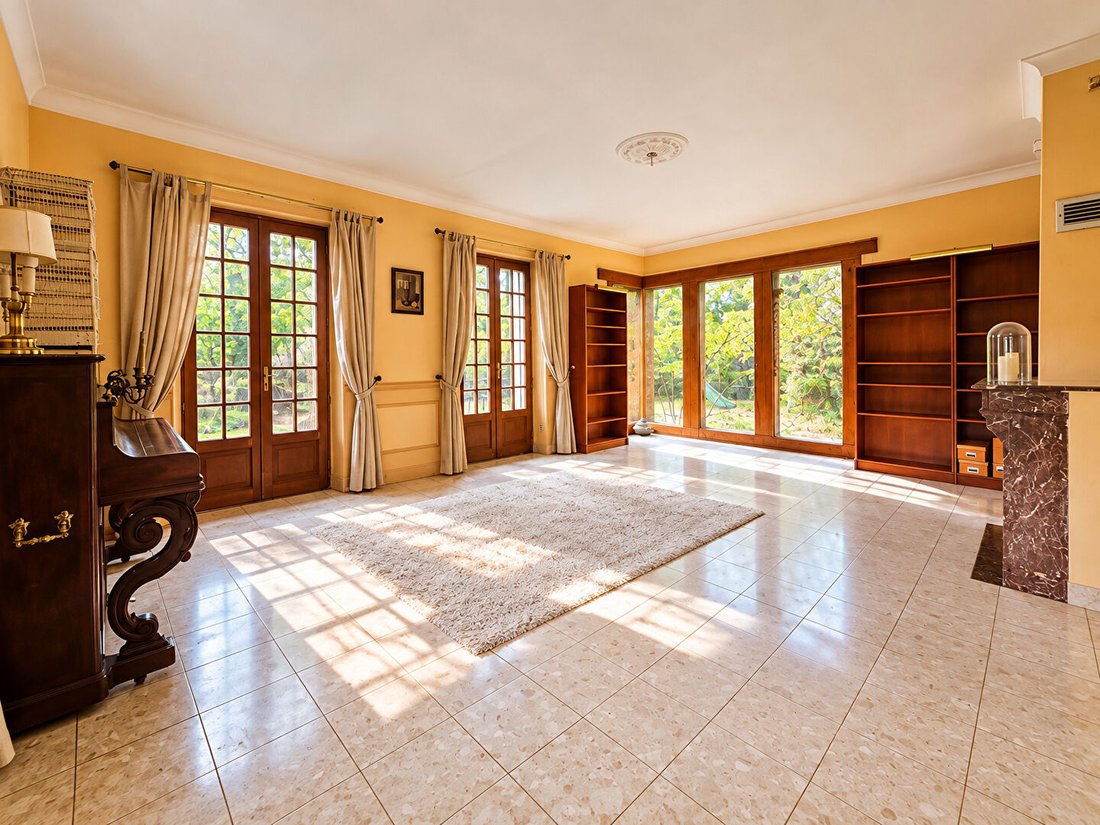 Villa in Beauchamp, Ile-de-France, France 3 - 18966564