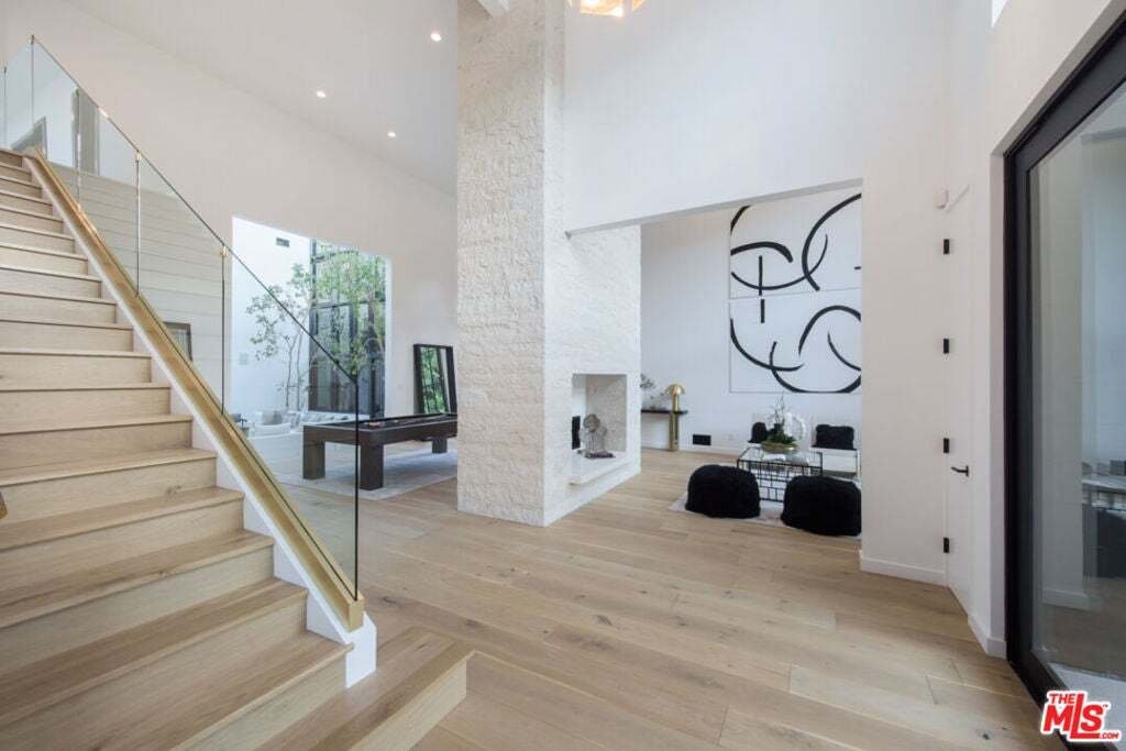 House in Los Angeles, California, United States 5 - 18973470