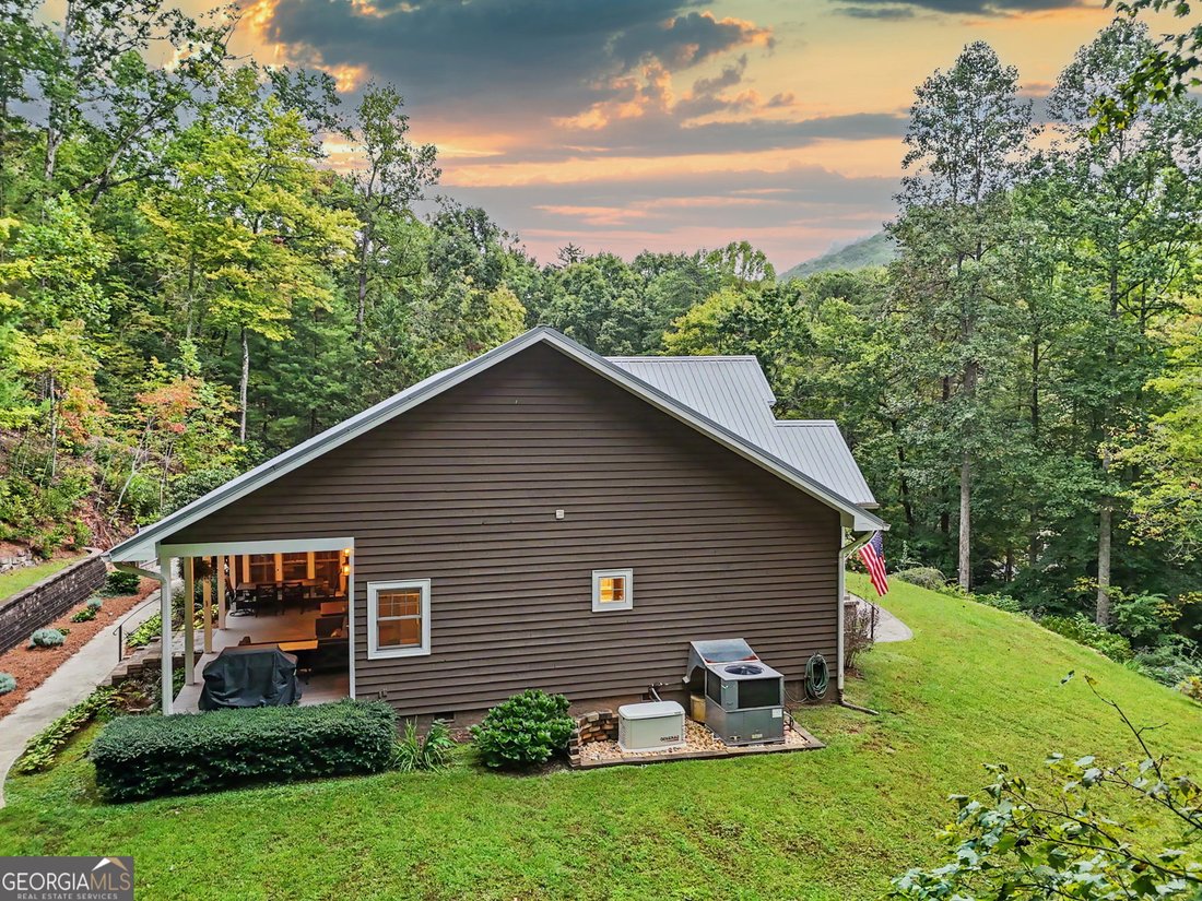 House in Tiger, Georgia, United States 5 - 18977609