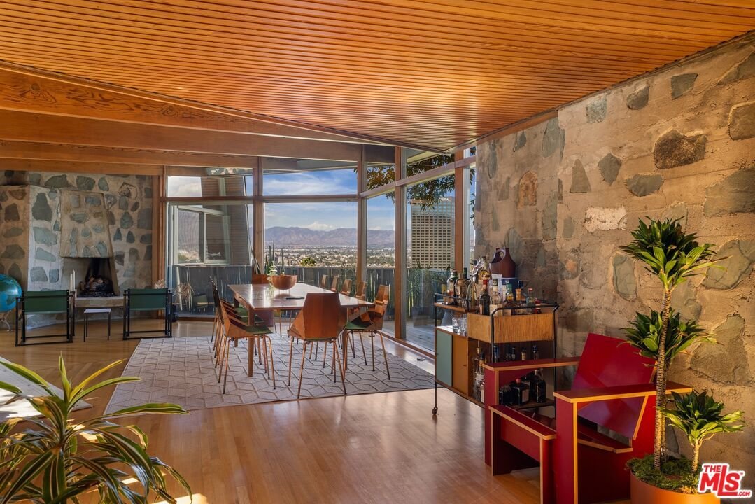 House in Los Angeles, California, United States 5 - 18975039