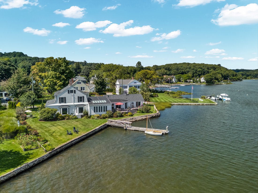 House in Groton, Connecticut, United States 4 - 18967754