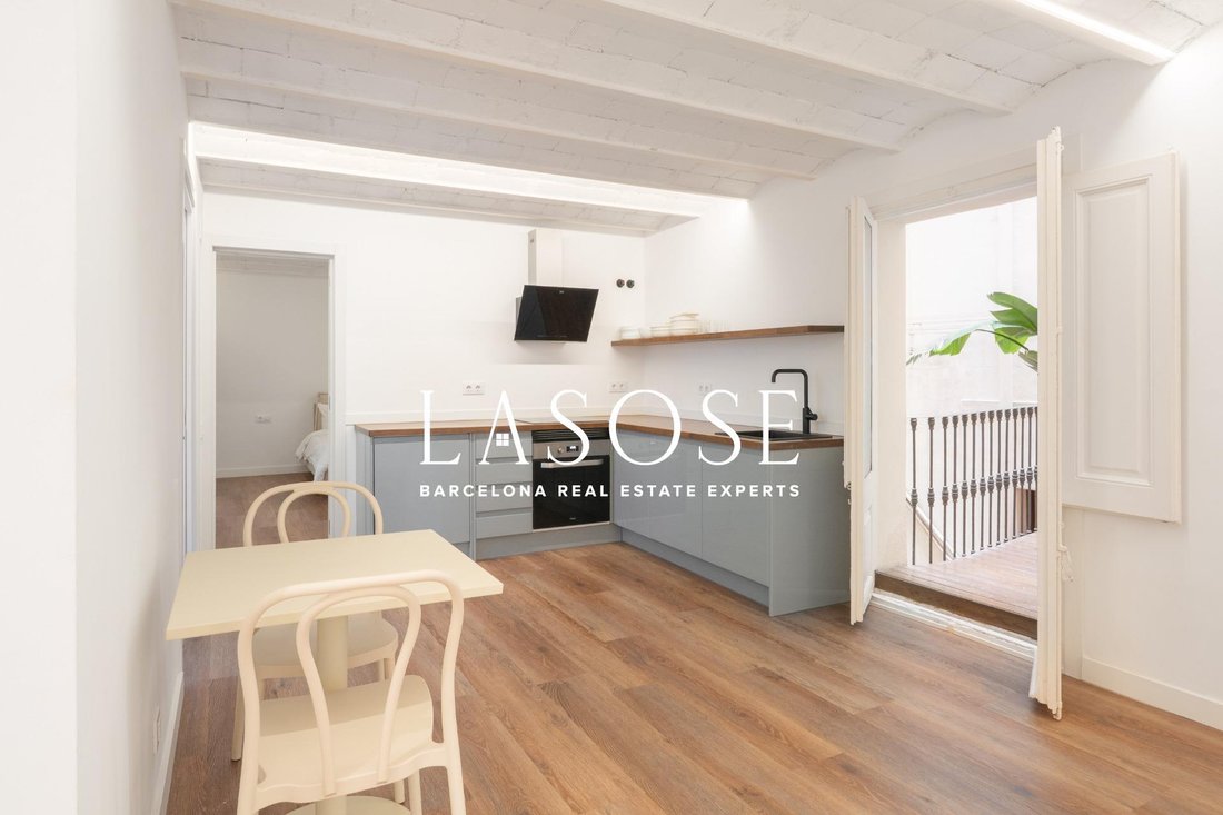 Apartment in Ciutat Vella, Barcelona, Spain 1 - 18969525