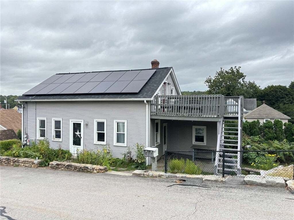 West Warwick, Rhode Island, United States 2 - 18964651