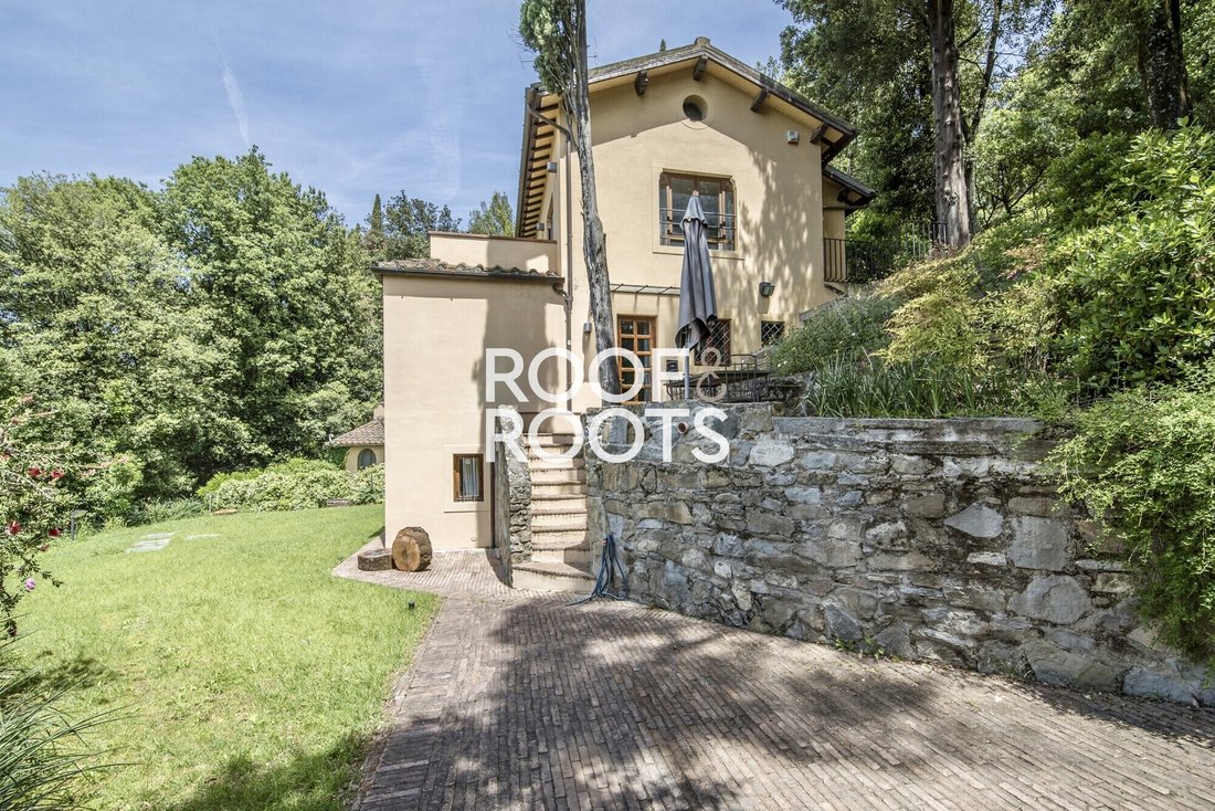 Villa in Fiesole, Tuscany, Italy 5 - 18975048