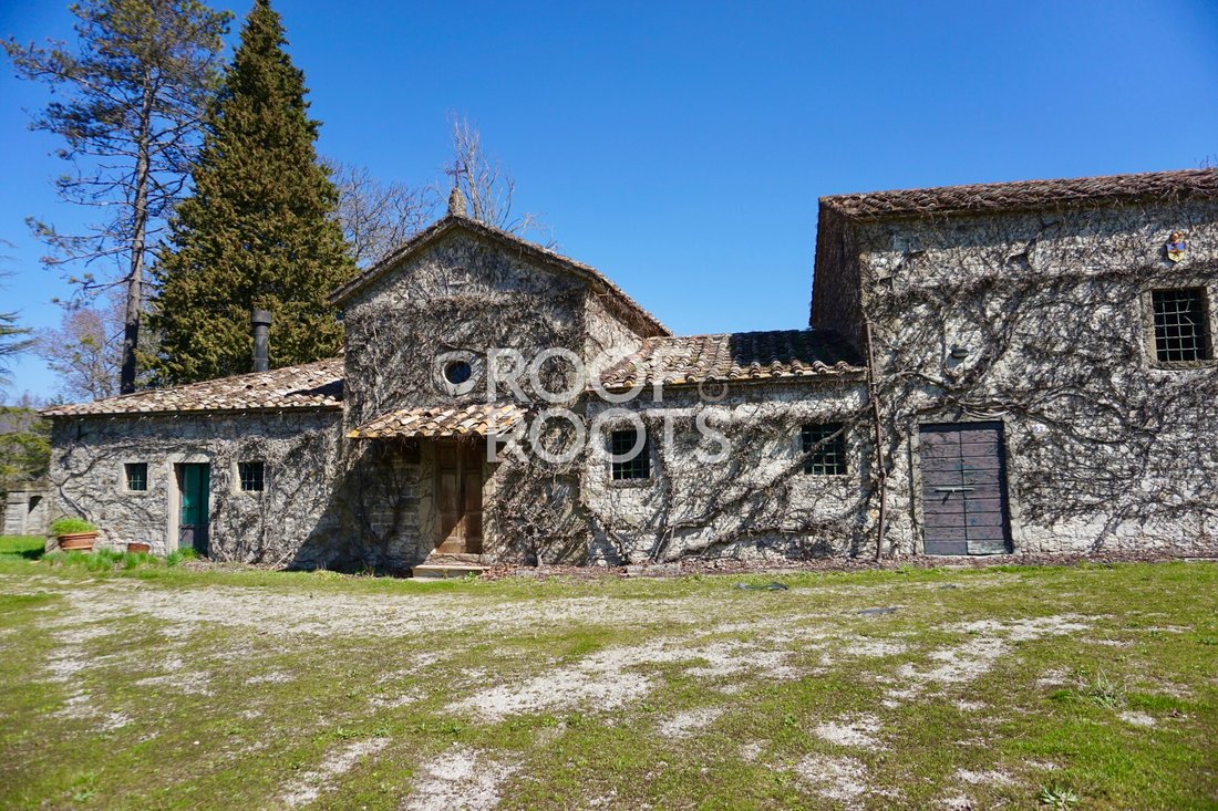 Villa in Pieve Santo Stefano, Tuscany, Italy 4 - 18979647