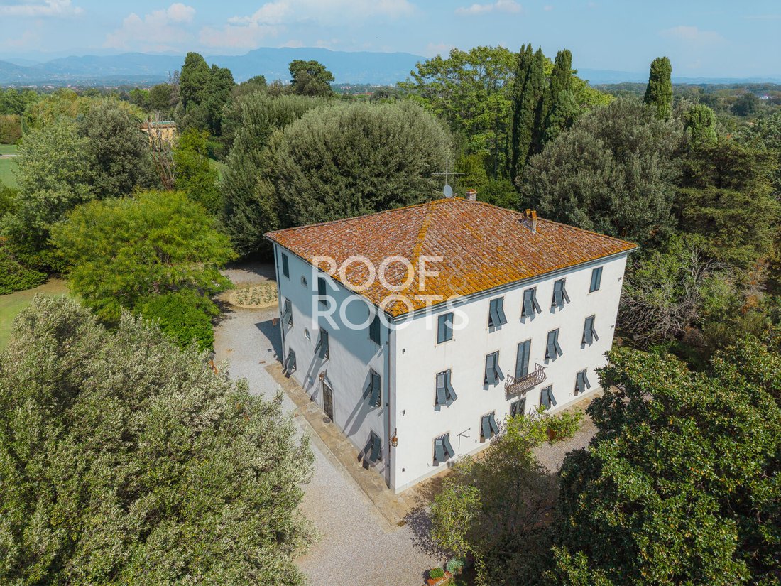 Villa in Centro Storico, Lucca, Tuscany 1 - 18979951