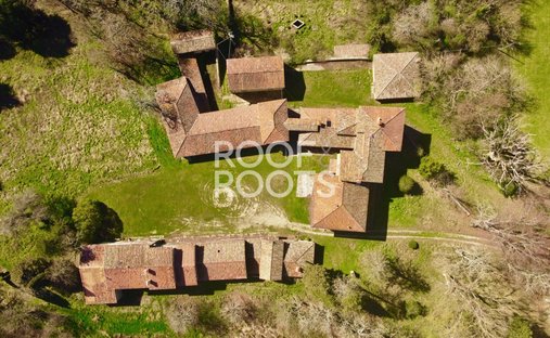 Villa in Pieve Santo Stefano, Tuscany, Italy 1